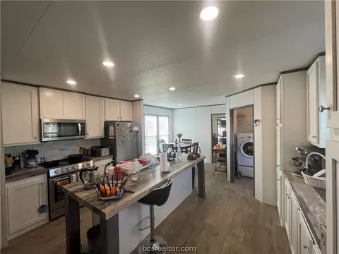 11320 Old Hearne, Bryan, TX 77807 photo 3