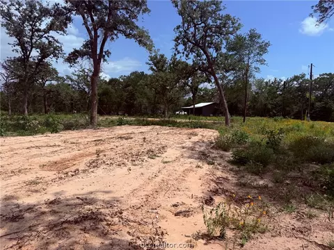 3327 Deer Ledge, Caldwell, TX 77836