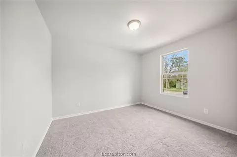 Bedroom - 515 16th St, Hempstead, TX 77445 photo 3 of 5