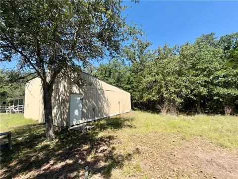 545 Cranberry Rd, Somerville, TX 77879