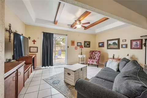 Living - 3302 Oregon Trl, Bryan, TX 77803 photo 2 of 2