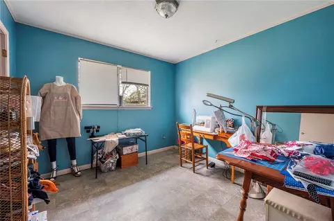 Bedroom - 3302 Oregon Trl, Bryan, TX 77803 photo 3 of 3