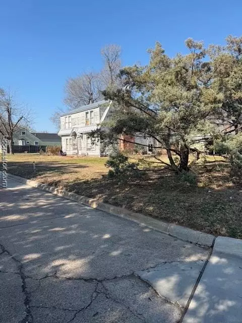 1212 E 28th St, Bryan, TX 77803 photo 3