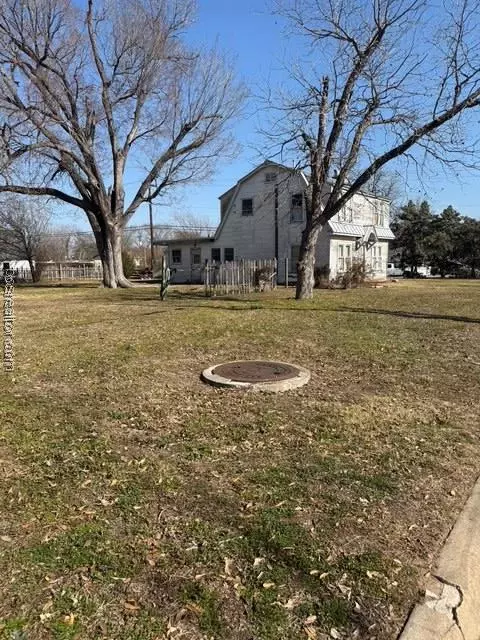 1212 E 28th St, Bryan, TX 77803 photo 4