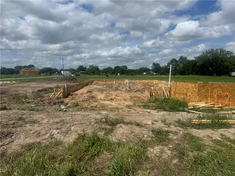 1922 Mcarthur Ave, Bryan, TX 77803