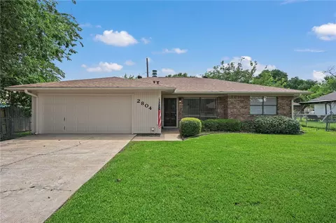 2804 Barak Ln, Bryan, TX 77802