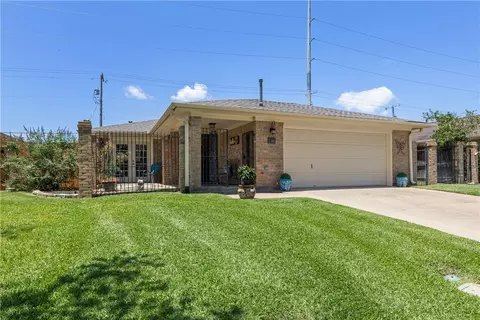 2911 Braeburn, Bryan, TX 77802