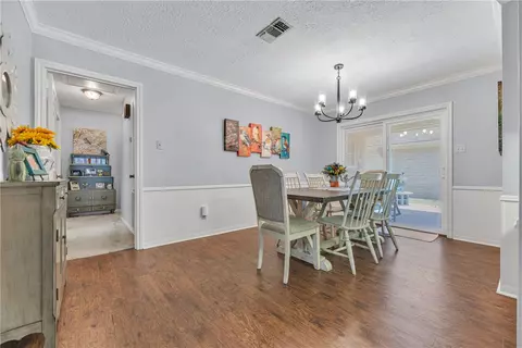 Dining - 2911 Braeburn, Bryan, TX 77802 photo 2 of 2