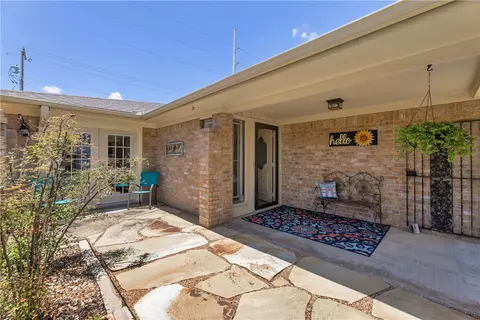 Exterior - 2911 Braeburn, Bryan, TX 77802 photo 4 of 6