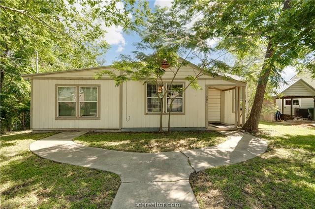 1204 E 28th St, Bryan, TX 77803
