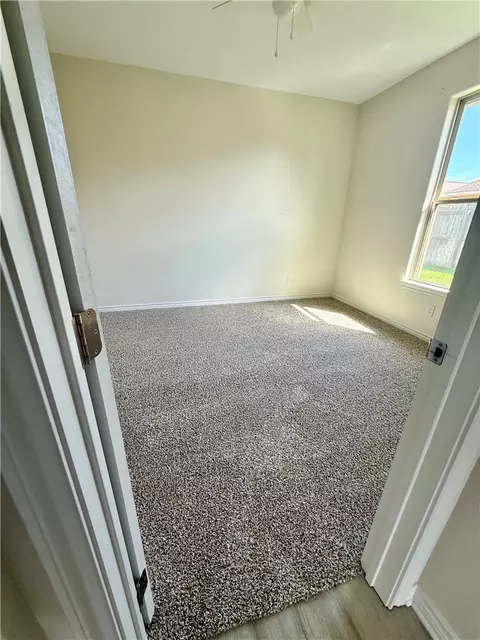 Bedroom - 3677 Rabbit Ln, Bryan, TX 77808 photo 3 of 6