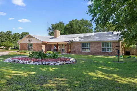 118 Deer Trl, Bruceville, TX 76630