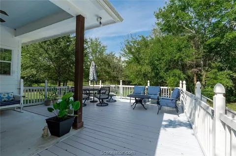 Exterior - 8500 Green Branch Loop, Bryan, TX 77808 photo 6 of 8