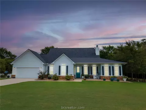 Exterior - 8500 Green Branch Loop, Bryan, TX 77808 photo 8 of 8