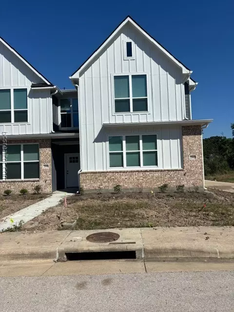2144 Big River St, College Station, TX 77840