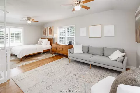 Bedroom - 502 Brookside Dr E, Bryan, TX 77801 photo 4 of 4