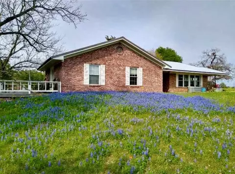 858 Fm 1272 Farm To Market Rd, Grapeland, TX 75844