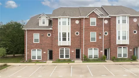 305 Holleman Drive E 1702, College Station, TX 77840