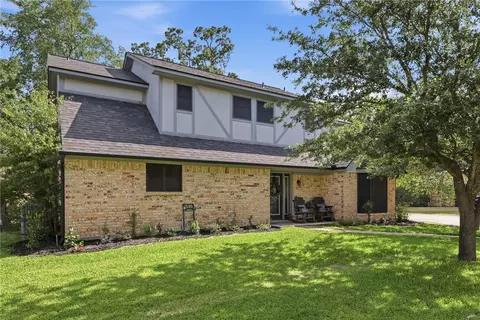4105 Coventry Ct, Bryan, TX 77802