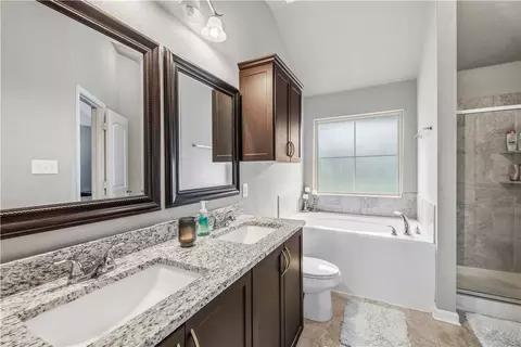 Bath - 3014 Positano Loop, Bryan, TX 77808 photo 1 of 2