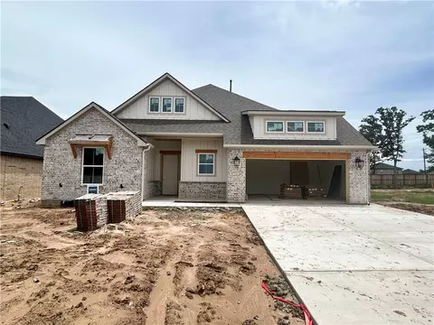 1825 Register Ct, College Station, TX 77845