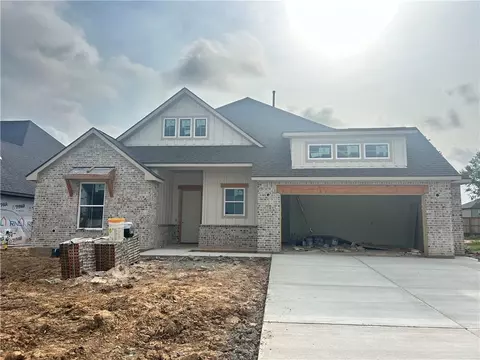1825 Register Ct, College Station, TX 77845