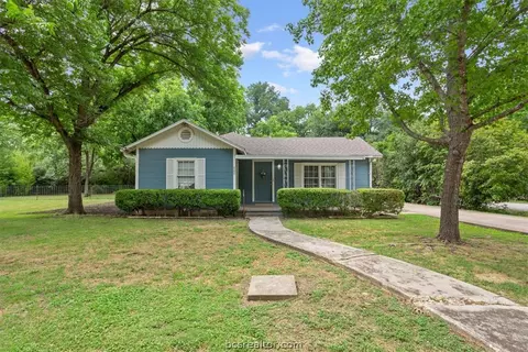 802 Ave A, Valley Mills, TX 76689