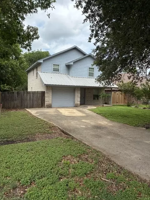 404 W 24th St, Bryan, TX 77803