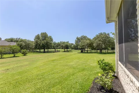 Exterior - 4301 Willowick Dr, Bryan, TX 77802 photo 4 of 4