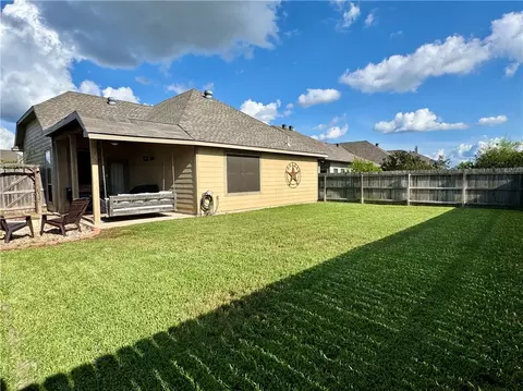 Exterior - 2022 Stubbs Dr, Bryan, TX 77807 photo 3 of 3
