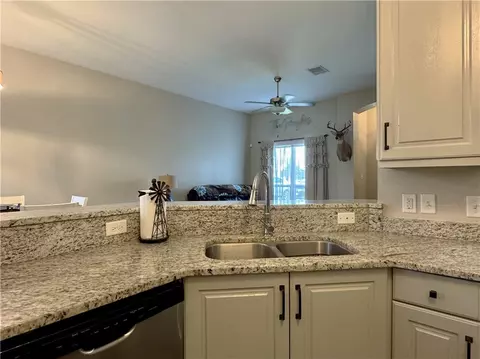 Kitchen - 2022 Stubbs Dr, Bryan, TX 77807 photo 2 of 4