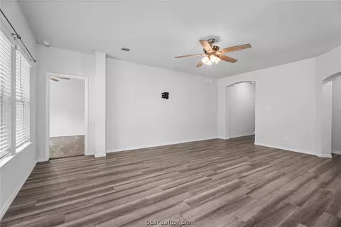 Living - 1939 Thorndyke Ln, Bryan, TX 77807 photo 3 of 3