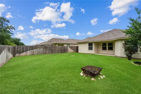 Exterior - 1939 Thorndyke Ln, Bryan, TX 77807 photo 6 of 11
