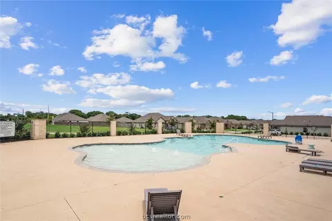 Exterior - 1939 Thorndyke Ln, Bryan, TX 77807 photo 10 of 11