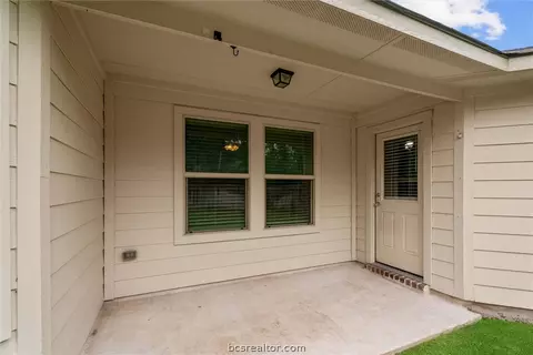 Exterior - 1939 Thorndyke Ln, Bryan, TX 77807 photo 4 of 11