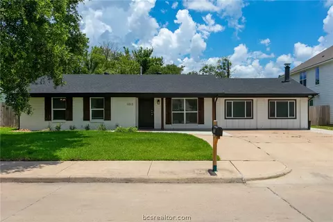 1013 Welsh Ave, College Station, TX 77840