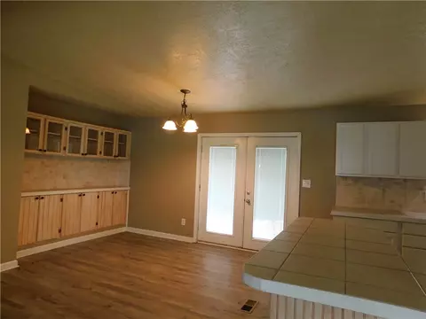 402 Higgs Dr, Bryan, TX 77807 photo 14