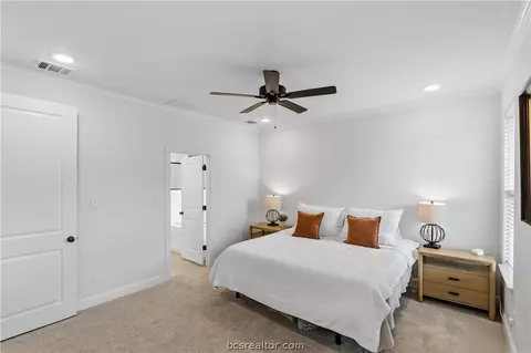 Bedroom - 4330 Fox River Ln, Bryan, TX 77802 photo 4 of 4