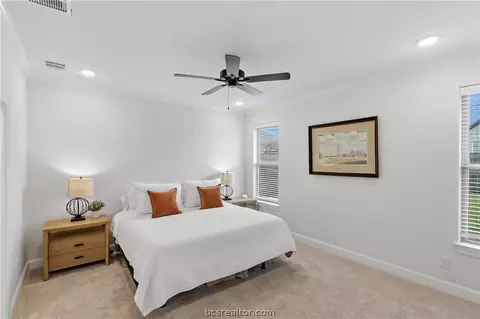 Bedroom - 4330 Fox River Ln, Bryan, TX 77802 photo 3 of 4