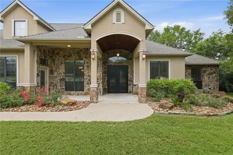 4755 Johnson Creek Loop, College Station, TX 77845