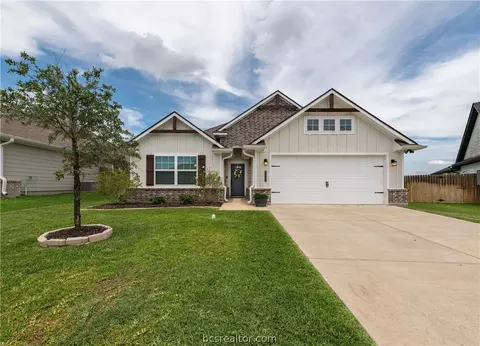 Exterior - 1934 Cambria Dr, Bryan, TX 77807 photo 5 of 6