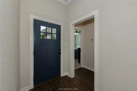 Entry Way - 1934 Cambria Dr, Bryan, TX 77807 photo 1 of 4