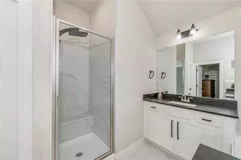 Bath - 1934 Cambria Dr, Bryan, TX 77807 photo 1 of 4