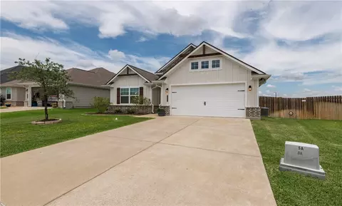 Exterior - 1934 Cambria Dr, Bryan, TX 77807 photo 4 of 6