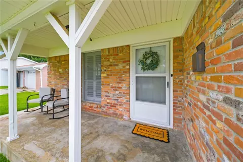 Exterior - 1202 Esther Blvd, Bryan, TX 77802 photo 4 of 10