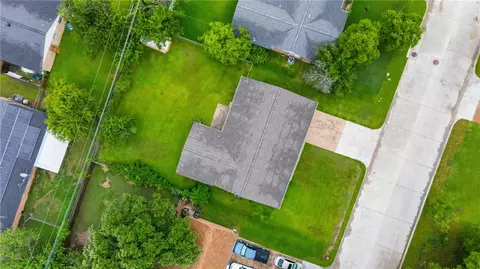 View/Area - 1202 Esther Blvd, Bryan, TX 77802 photo 5 of 7