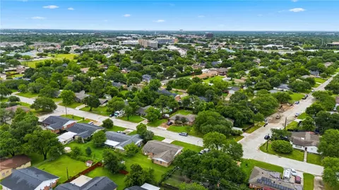 View/Area - 1202 Esther Blvd, Bryan, TX 77802 photo 7 of 7