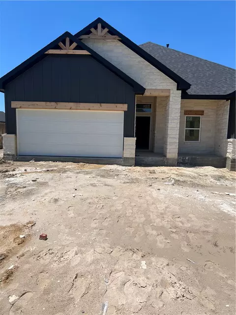 3225 Glencairn Ct, Bryan, TX 77808