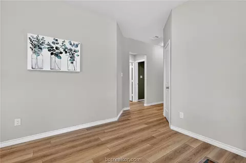 2038 Chief St, Bryan, TX 77807 photo 22
