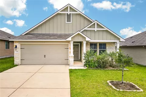 2038 Chief St, Bryan, TX 77807